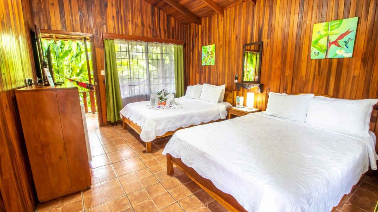 Hotel Rancho Cerro Azul La Fortuna Esterno foto