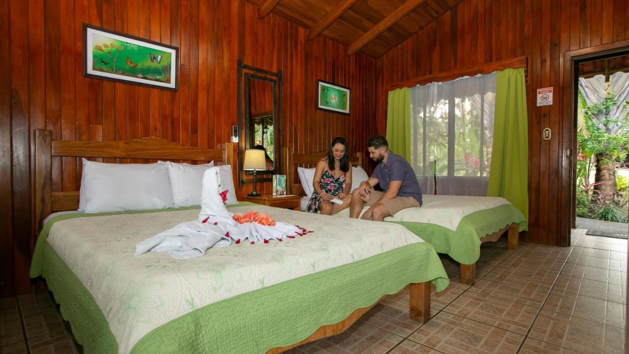Hotel Rancho Cerro Azul La Fortuna Esterno foto