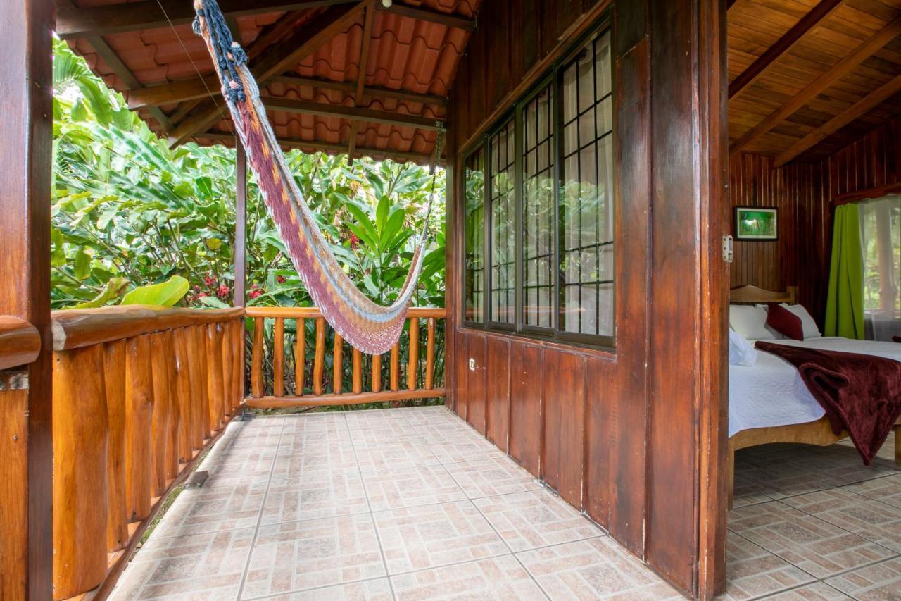 Hotel Rancho Cerro Azul La Fortuna Esterno foto