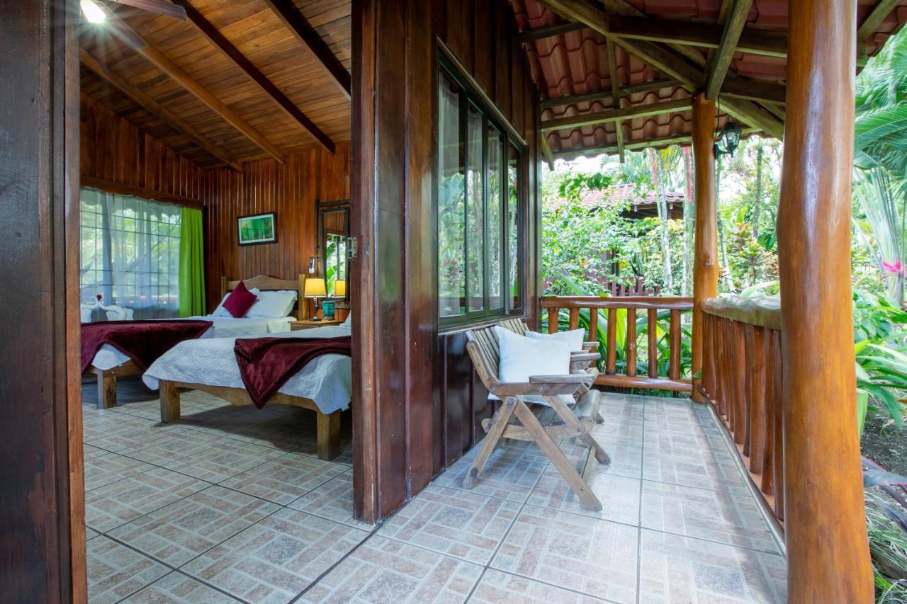 Hotel Rancho Cerro Azul La Fortuna Esterno foto